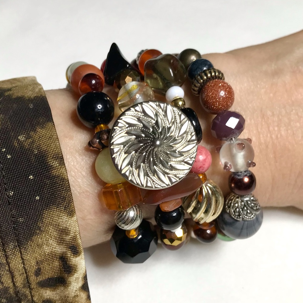Handmade Bracelet with Vintage and Modern Elements (NB12-6H)